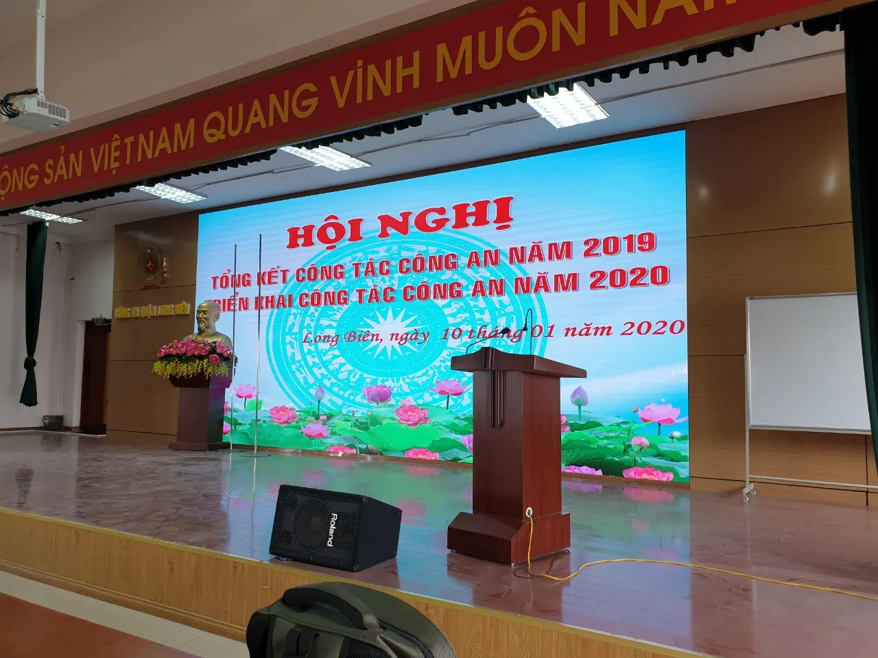 Cung cấp, lắp đặt màn hình LED cho Công an Long Biên