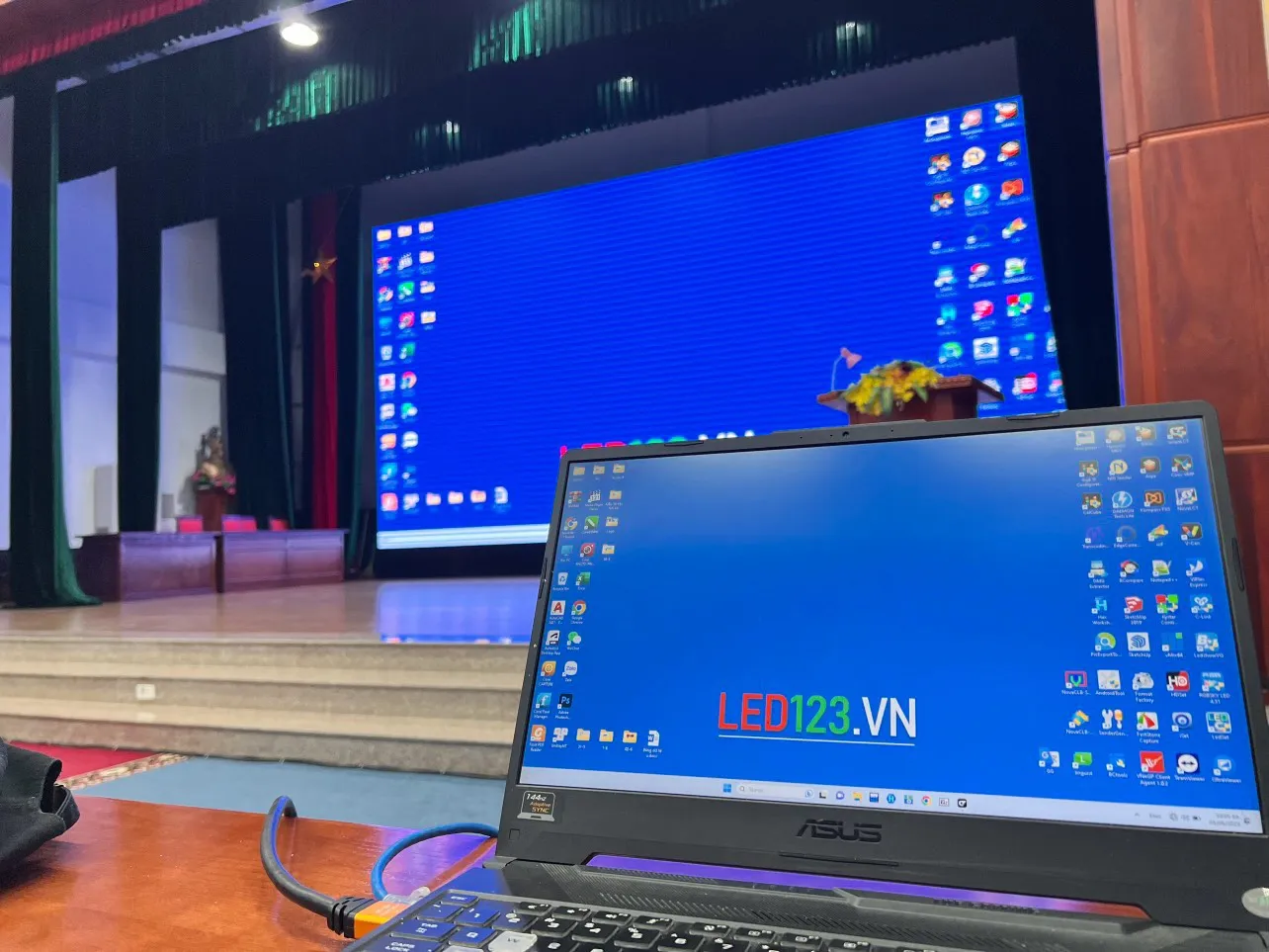 Giải pháp màn hình LED chuyên nghiệp cho Học viện Kỹ thuật Mật mã