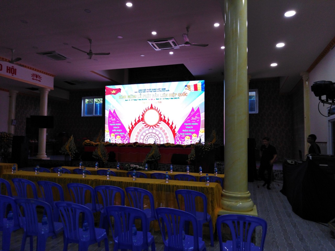 Thi công màn hình Led P4 Qiangli tại nhà hàng Tiệc cưới tỉnh Hòa Bình led123